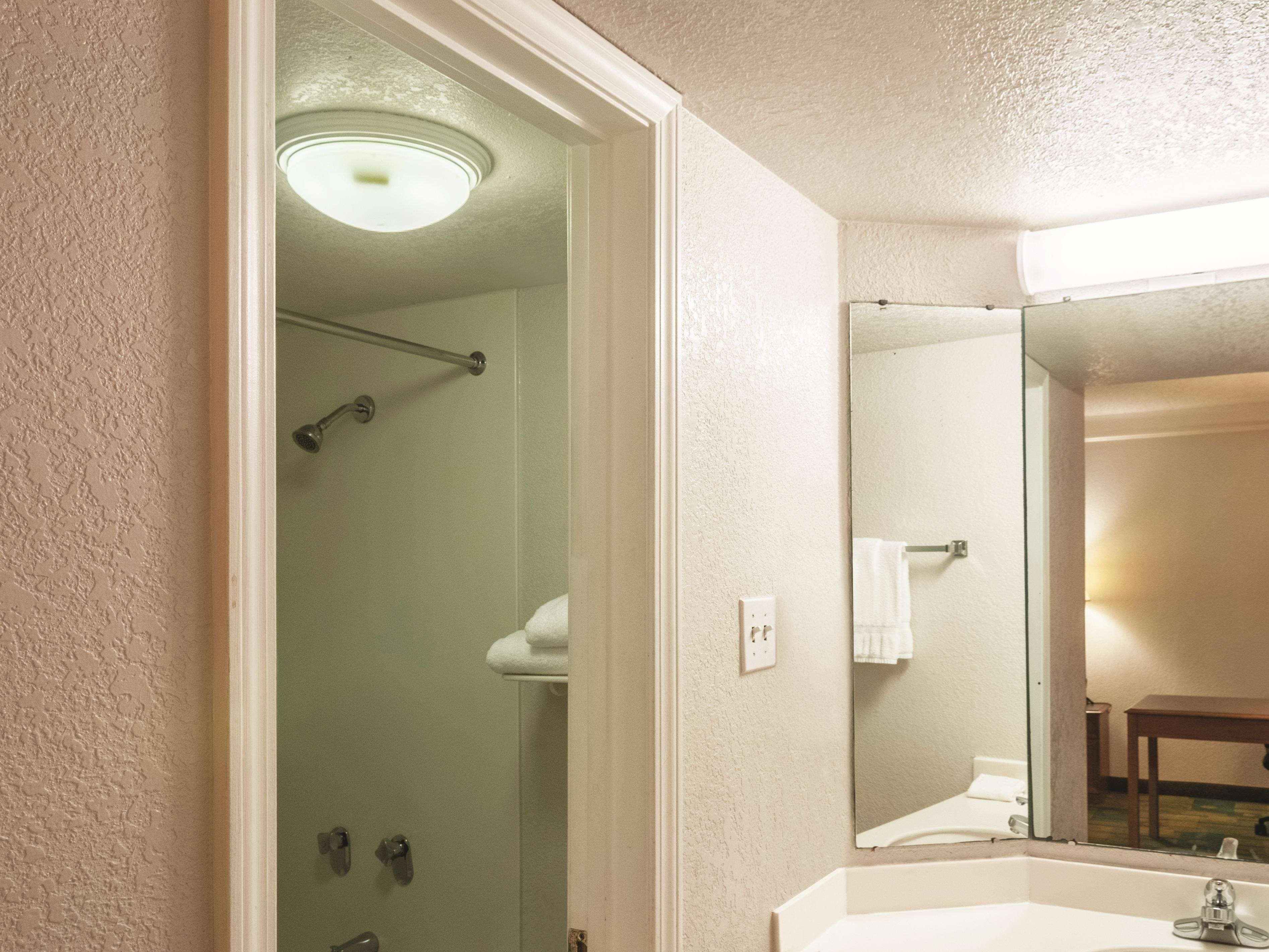 La Quinta Inn By Wyndham New Orleans West Bank / Gretna Extérieur photo
