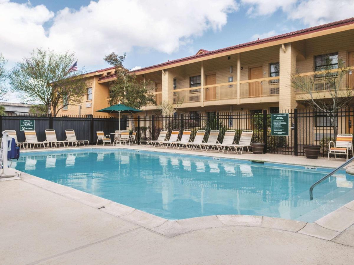 La Quinta Inn By Wyndham New Orleans West Bank / Gretna Extérieur photo